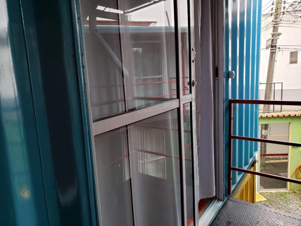 HOSTEL Suítes Containers Araquari Exteriér fotografie