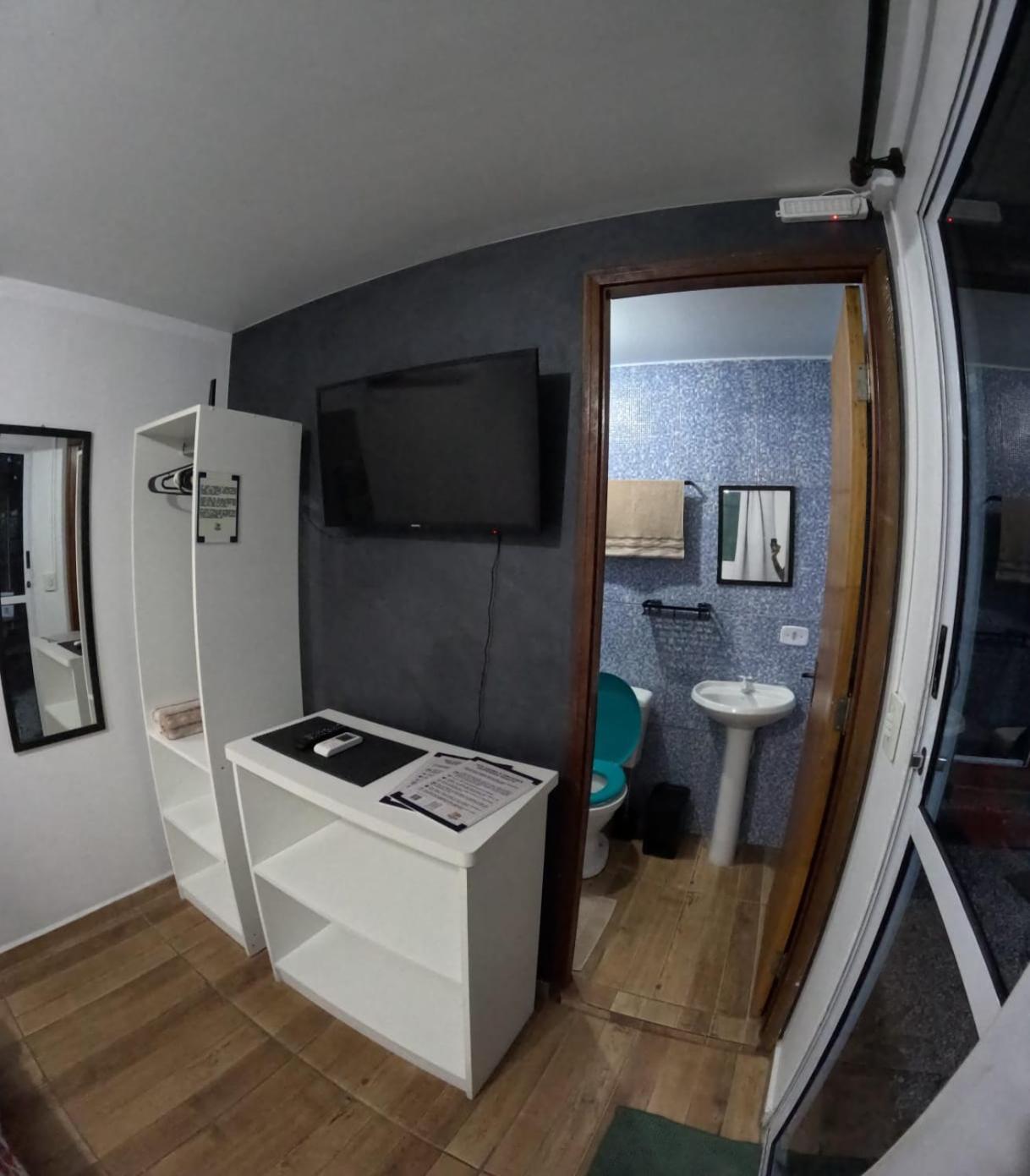 HOSTEL Suítes Containers Araquari Exteriér fotografie