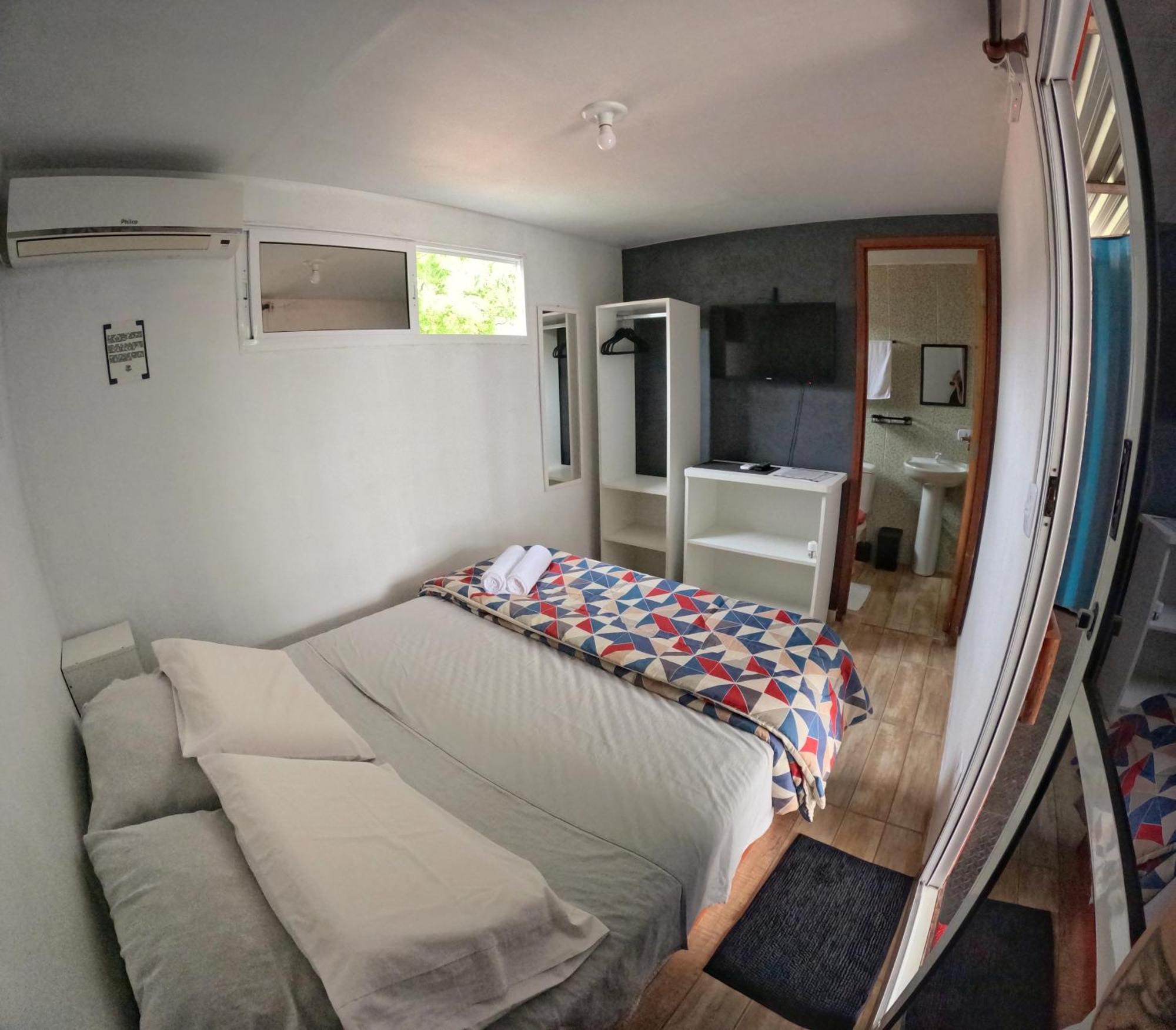 HOSTEL Suítes Containers Araquari Exteriér fotografie